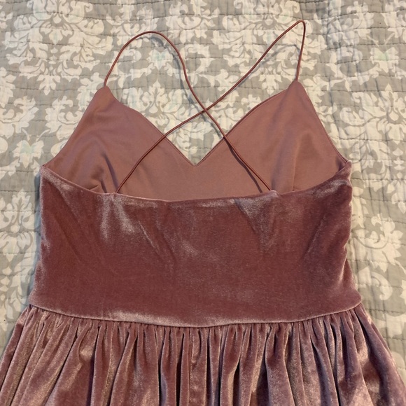 Velvet Dress - Picture 3 of 4
